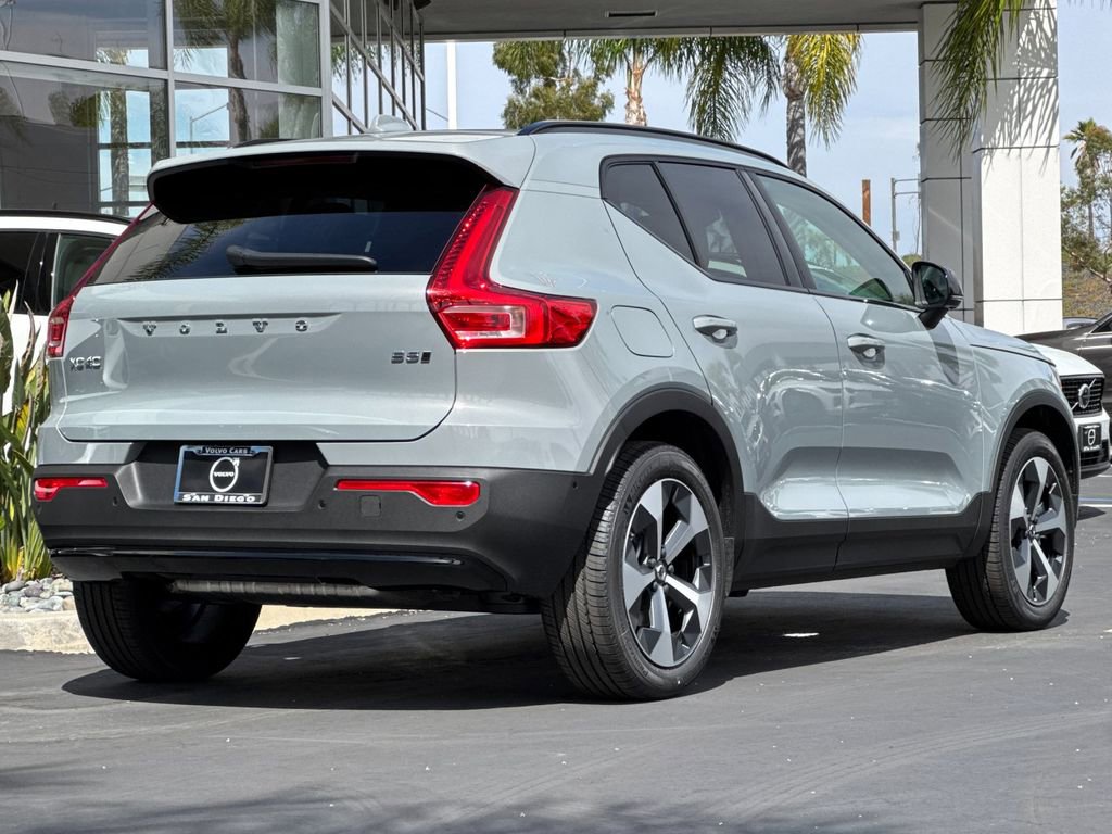 New 2026 Volvo XC40 B5 Plus w/ Protection Package Premier image 5
