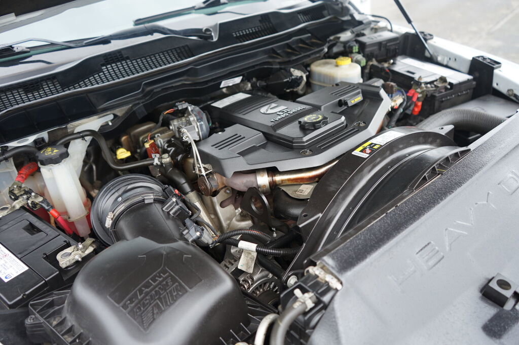 Used 2018 RAM 2500 Limited image 9