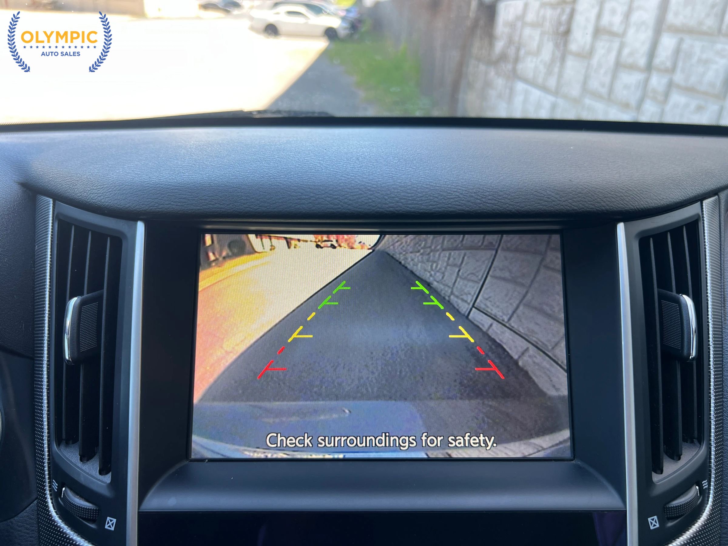 Used 2014 INFINITI Q50 Premium w/ Navigation Package RWD image 30