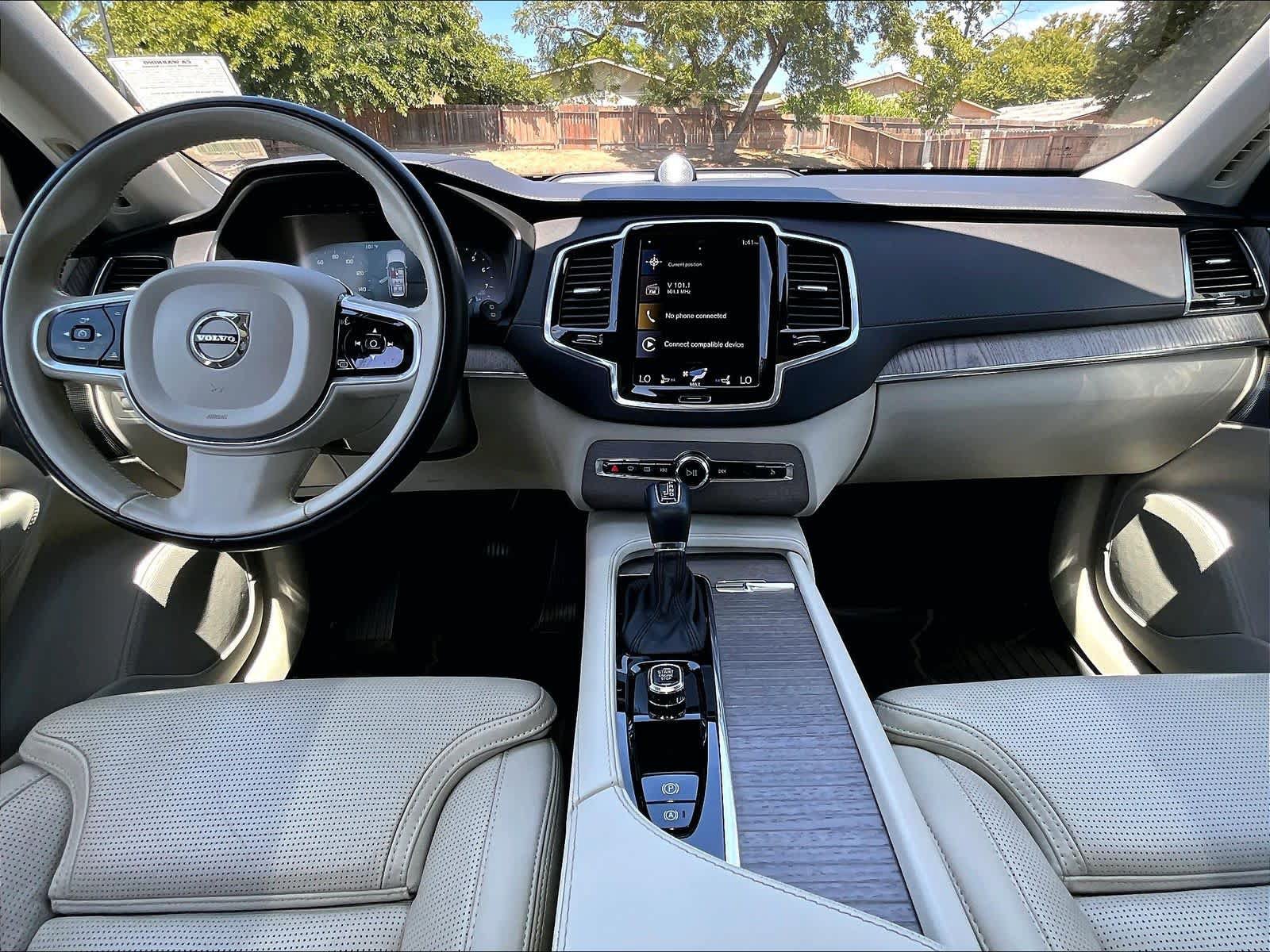 Used 2022 Volvo XC90 T6 Inscription w/ Advanced Package AWD/4WD image 18