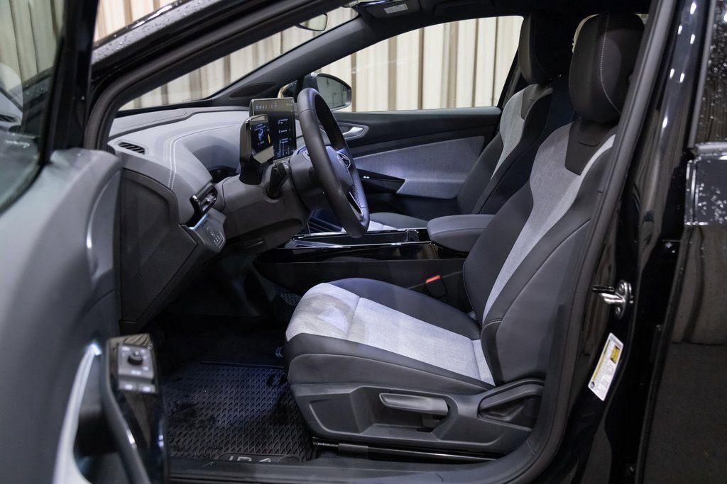 New 2025 Volkswagen ID.4 Pro AWD/4WD image 9