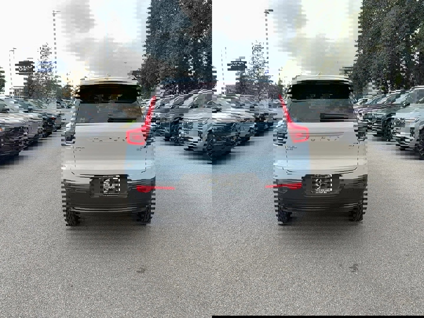 New 2026 Volvo XC40 B5 Core image 5