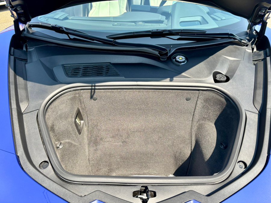 Used 2025 Chevrolet Corvette Z06 RWD image 32