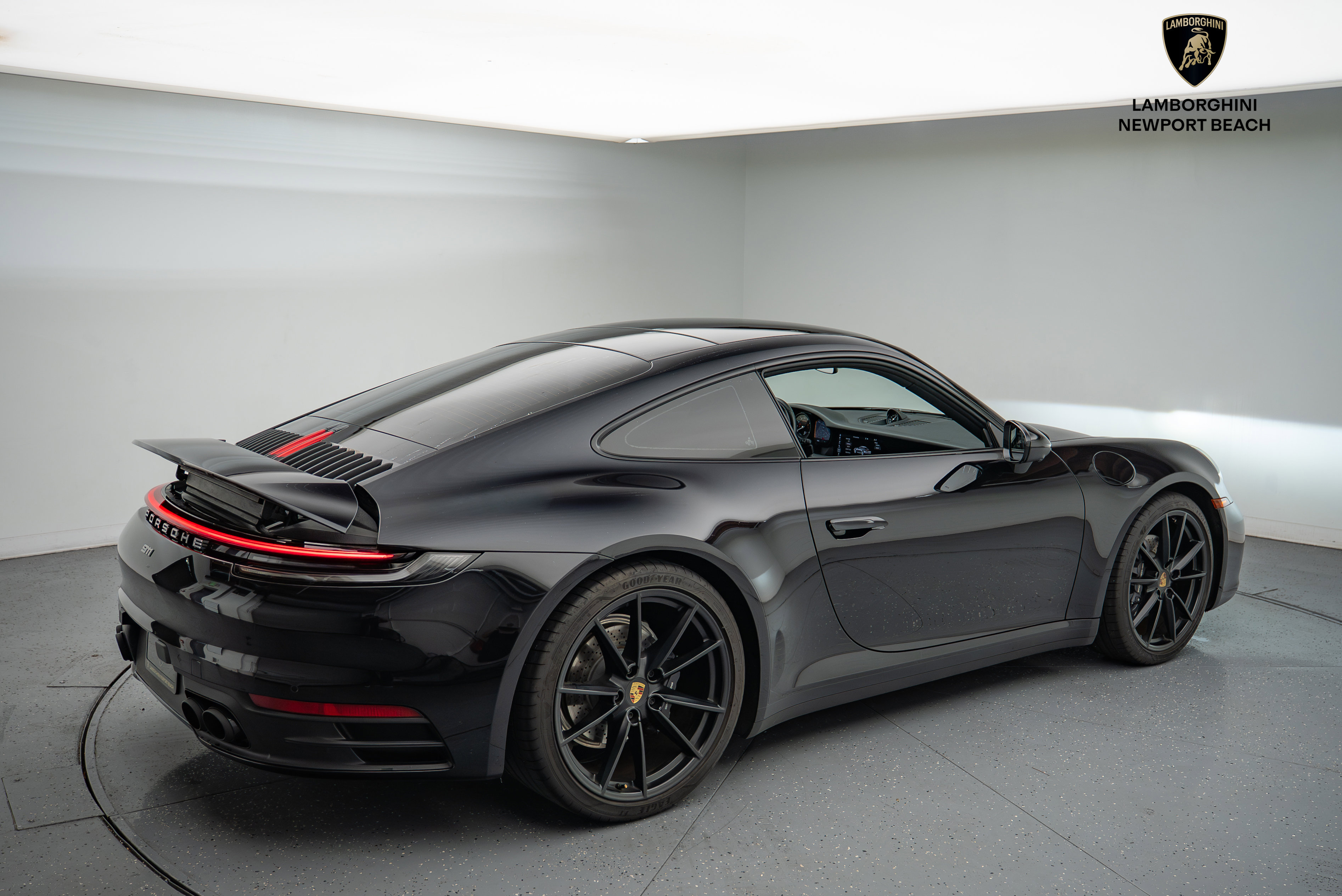 Used 2021 Porsche 911 Carrera image 16