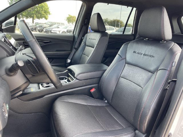 Certified 2024 Honda Passport Black Edition image 25