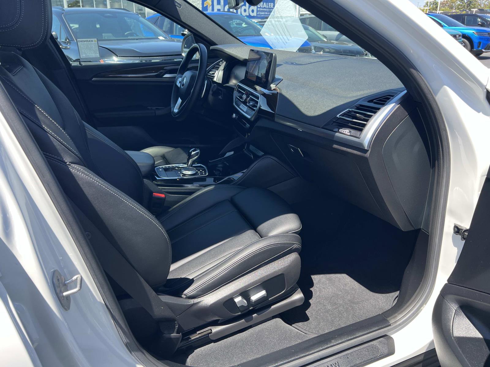 Used 2023 BMW X4 xDrive30i w/ Convenience Package AWD/4WD image 32