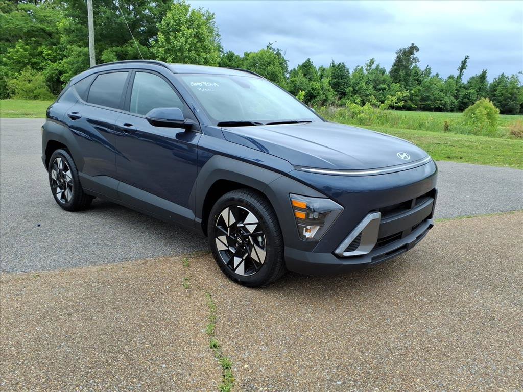 Used 2024 Hyundai Kona SEL w/ Convenience Package FWD image 7