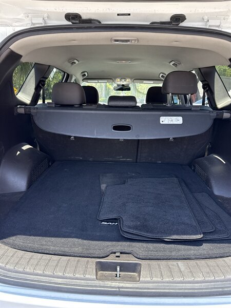 Used 2020 Hyundai Santa Fe SE FWD image 6