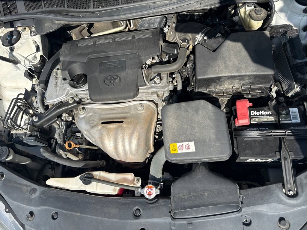 Used 2017 Toyota Camry SE image 34