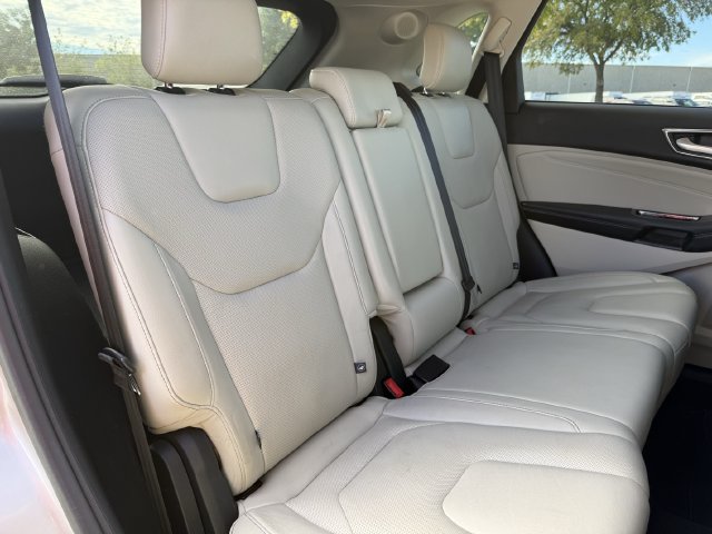 Used 2017 Ford Edge Titanium w/ Equipment Group 301A AWD/4WD image 28