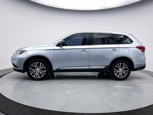 Used 2017 Mitsubishi Outlander ES image 13
