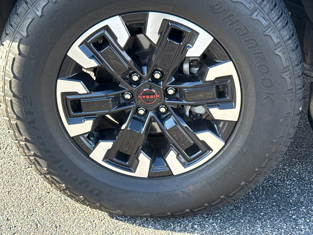 Used 2023 Nissan Frontier PRO-4X w/ Pro Convenience Package image 10