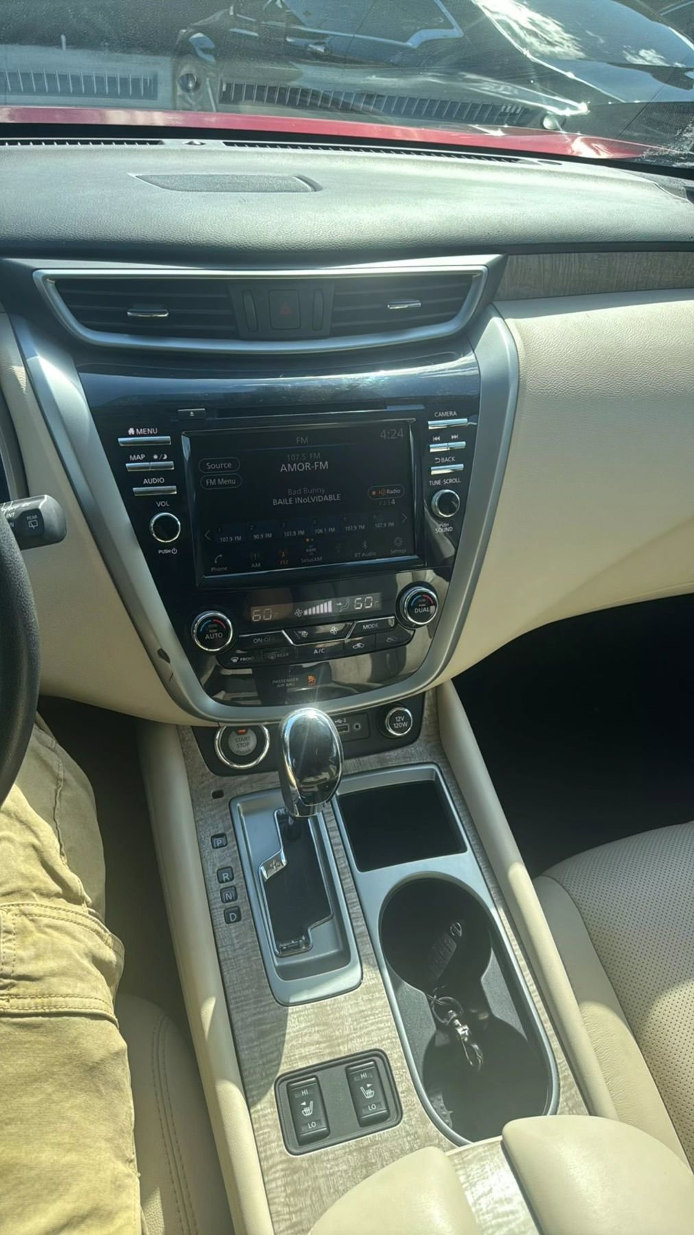 Used 2020 Nissan Murano SL w/ Moonroof Package image 2