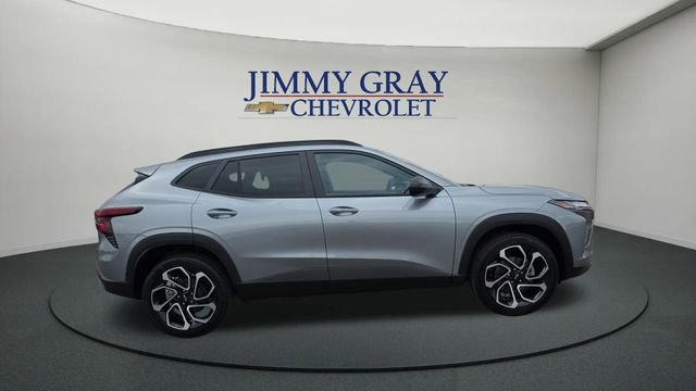 New 2026 Chevrolet Trax RS w/ Driver Confidence Package image 6