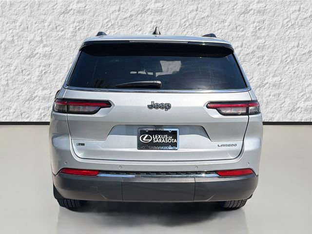 Used 2023 Jeep Grand Cherokee L Laredo image 4