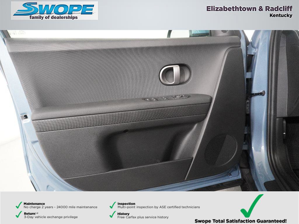 New 2025 Hyundai Ioniq 5 SE image 13