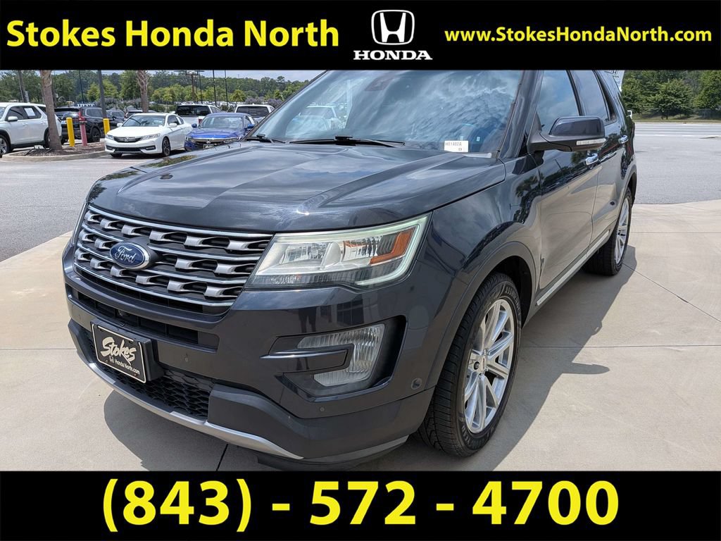 Used 2017 Ford Explorer Limited w/ Equipment Group 301A FWD image 5