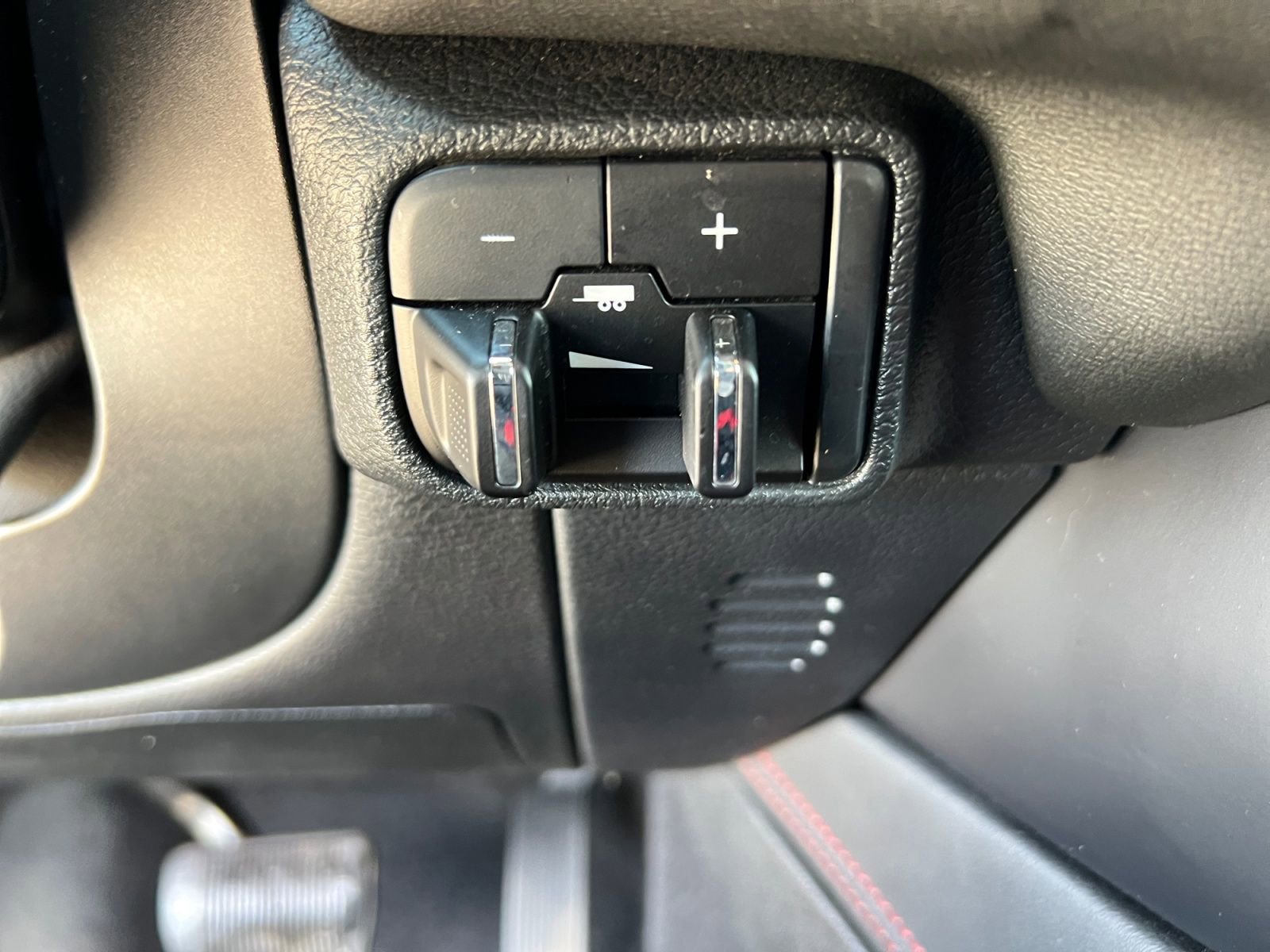 Used 2024 Dodge Durango R/T image 27