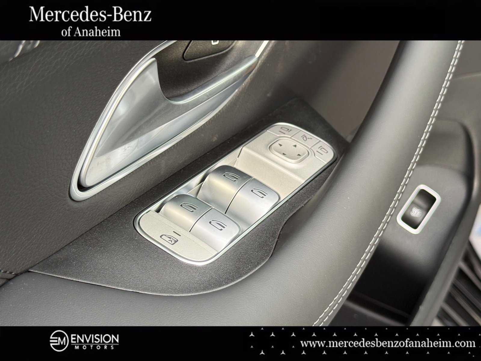New 2026 Mercedes-Benz GLE 53 AMG 4MATIC image 17