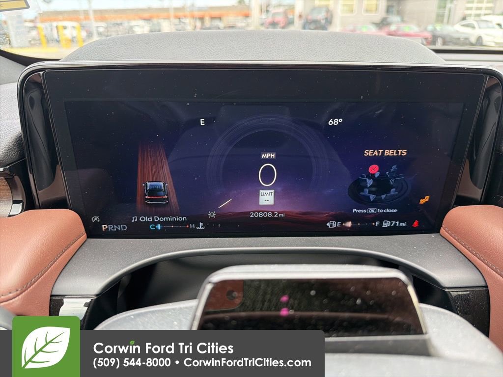 Used 2025 Lincoln Aviator Reserve w/ Equipment Group 201A image 12