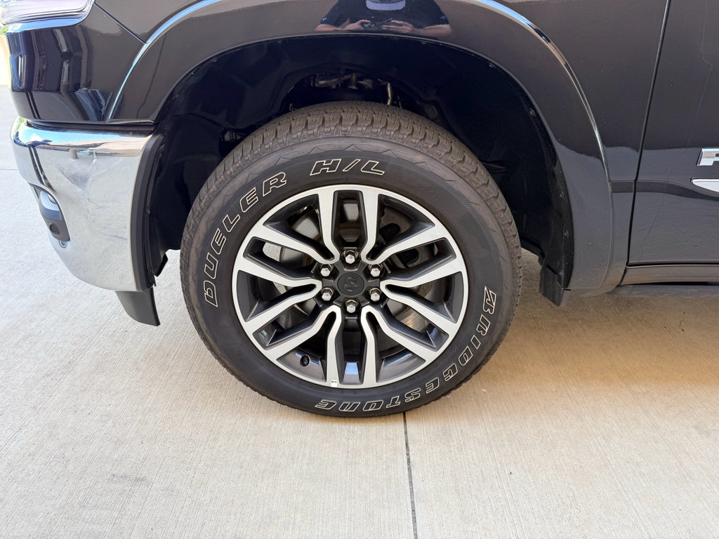 Used 2026 RAM 1500 Limited AWD/4WD image 34
