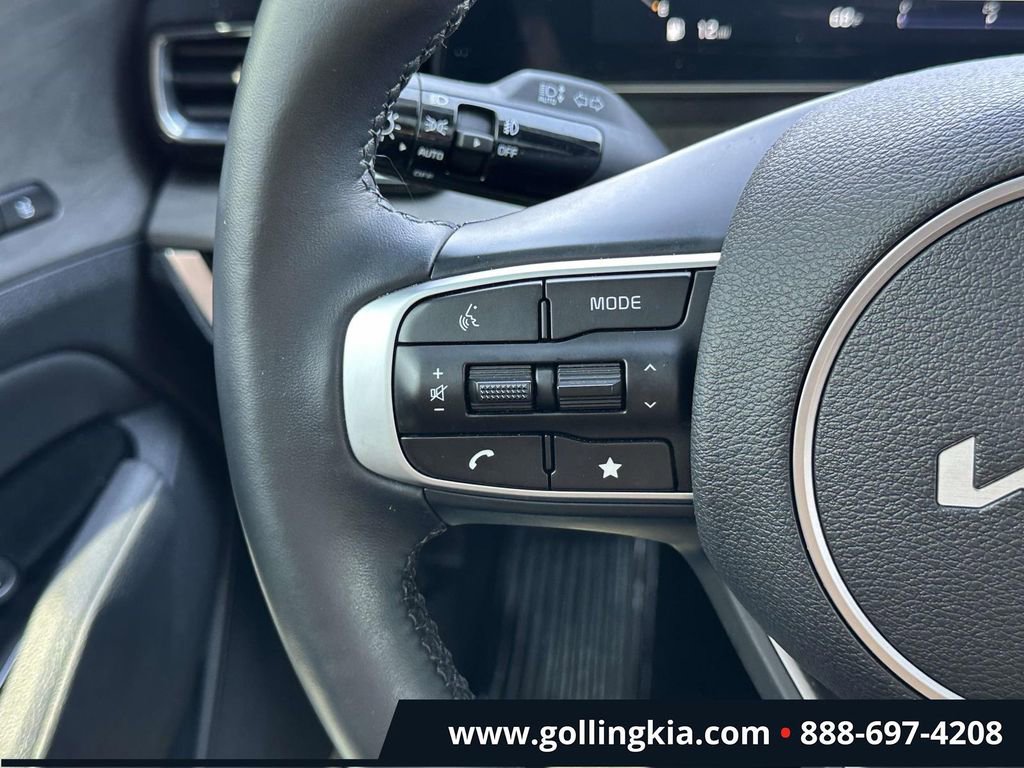Certified 2025 Kia Sportage X-Pro AWD/4WD image 23