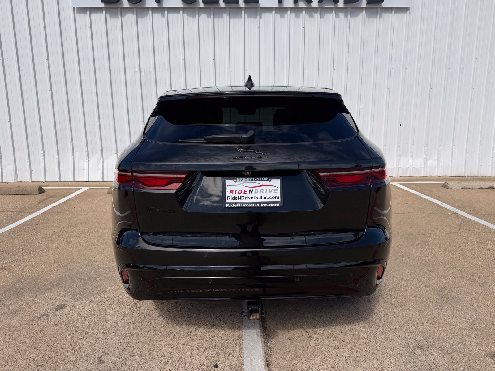 Used 2023 Jaguar F-PACE S AWD/4WD image 6