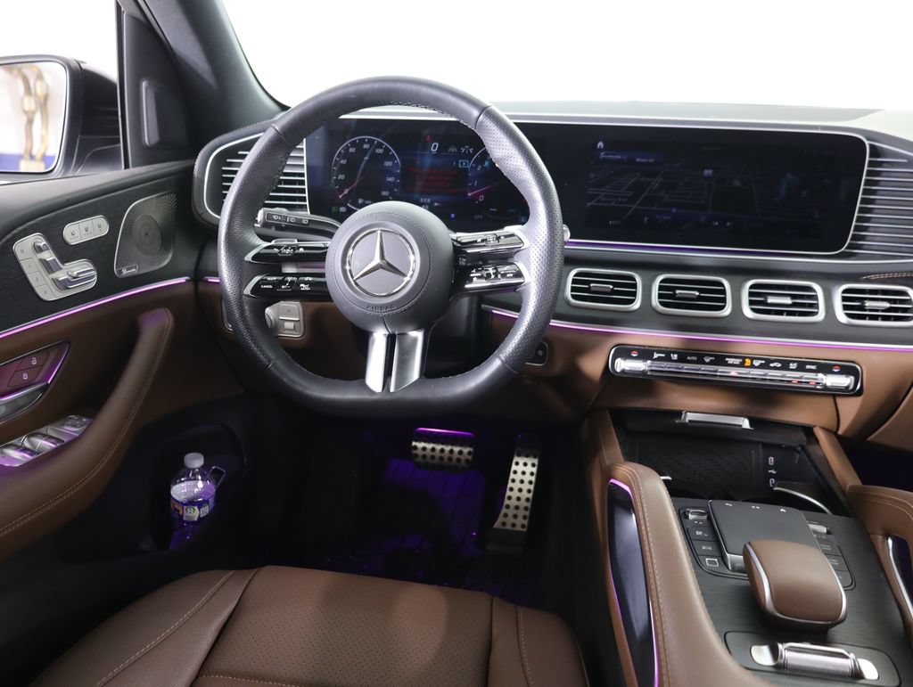 Used 2025 Mercedes-Benz GLS 450 4MATIC image 43