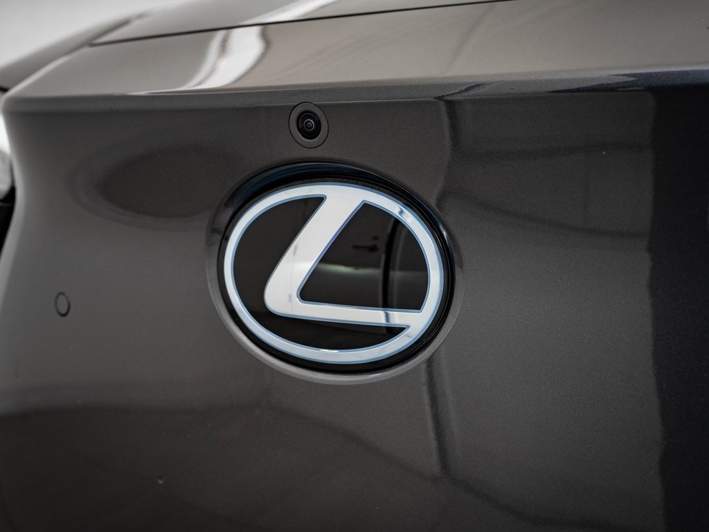 Certified 2023 Lexus RZ 450e Premium w/ Accessory Package (2T) image 3