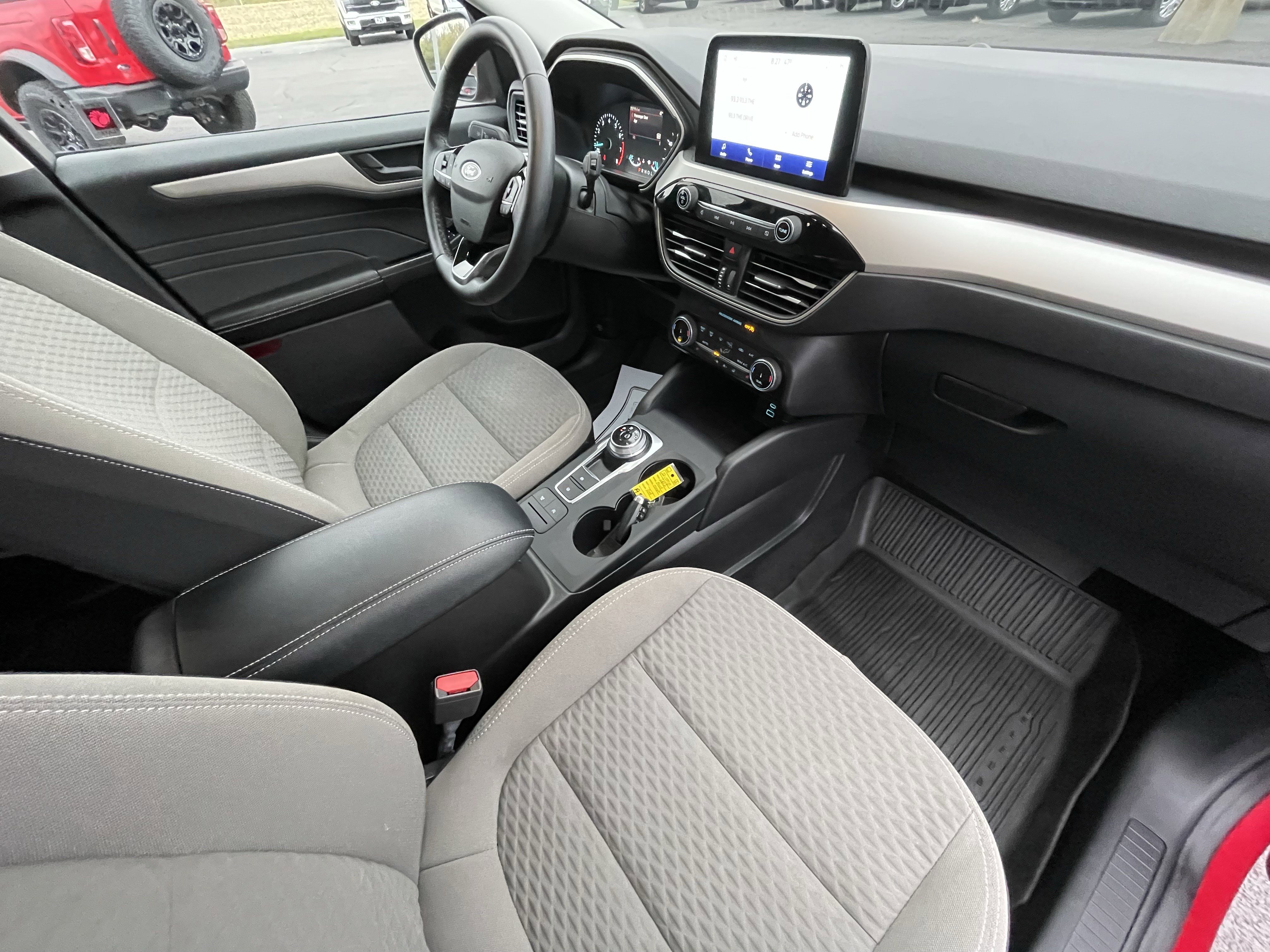 Used 2022 Ford Escape SE w/ Convenience Package image 34