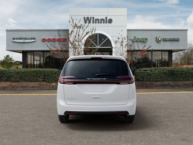 New 2027 Chrysler Pacifica Select FWD image 7