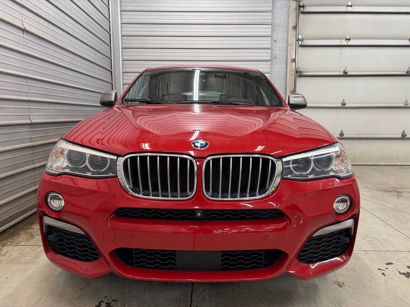 Used 2018 BMW X4 M40i AWD/4WD image 2