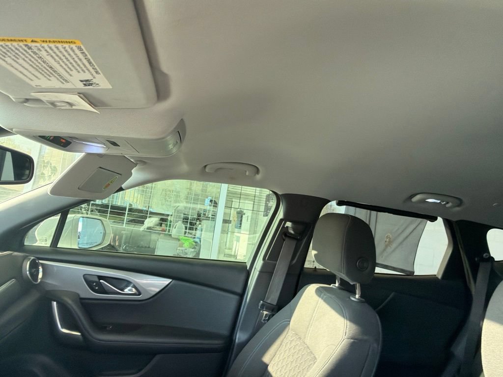Used 2019 Chevrolet Blazer LT FWD image 9