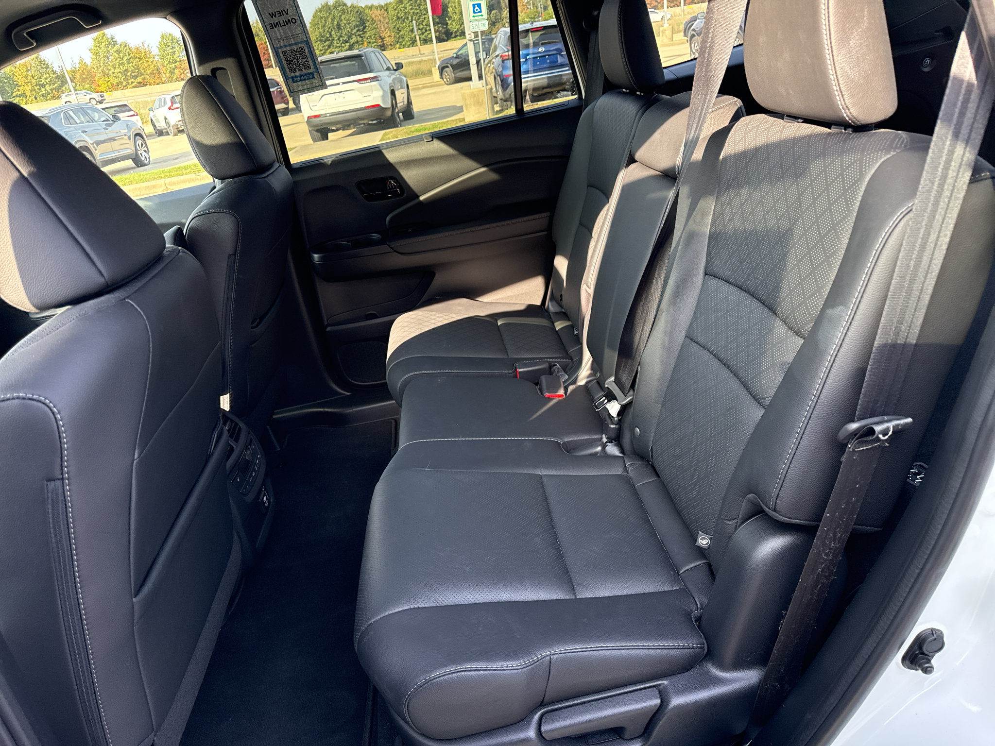 Used 2022 Honda Passport Elite image 16