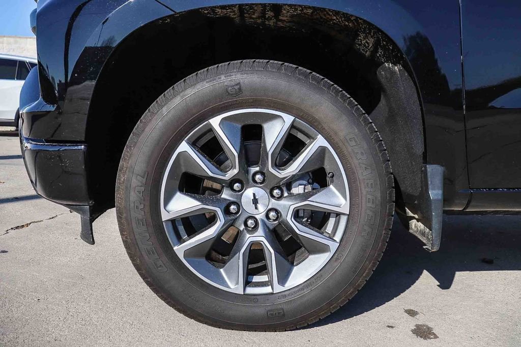 Used 2024 Chevrolet Silverado 1500 RST w/ Protection Package image 13