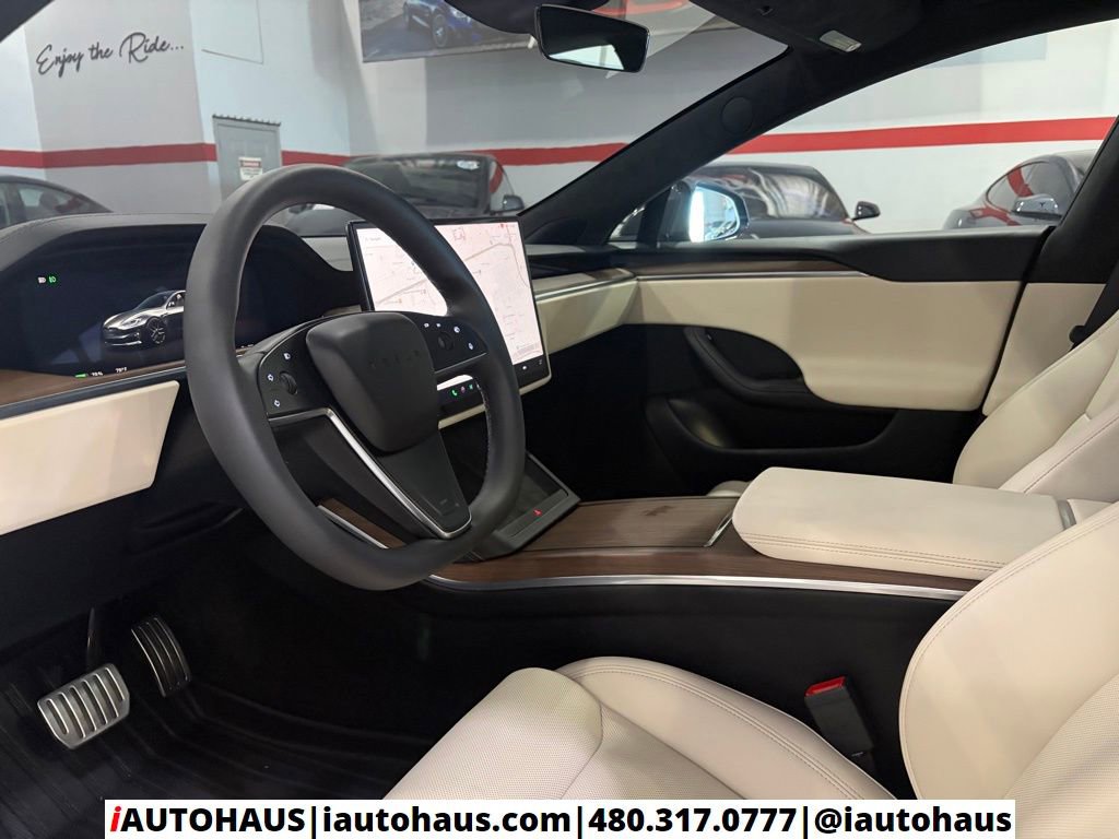 Used 2024 Tesla Model S AWD/4WD image 6