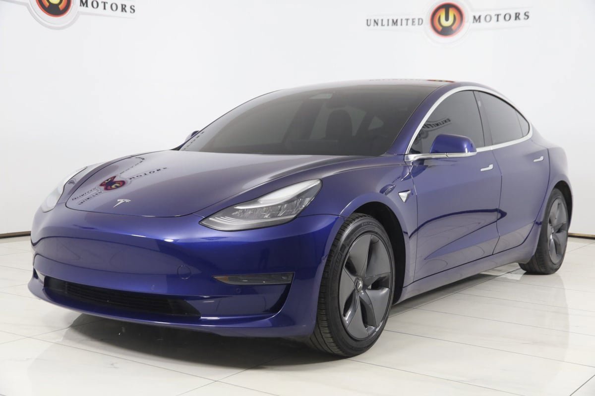 Used 2020 Tesla Model 3 Standard Range image 5