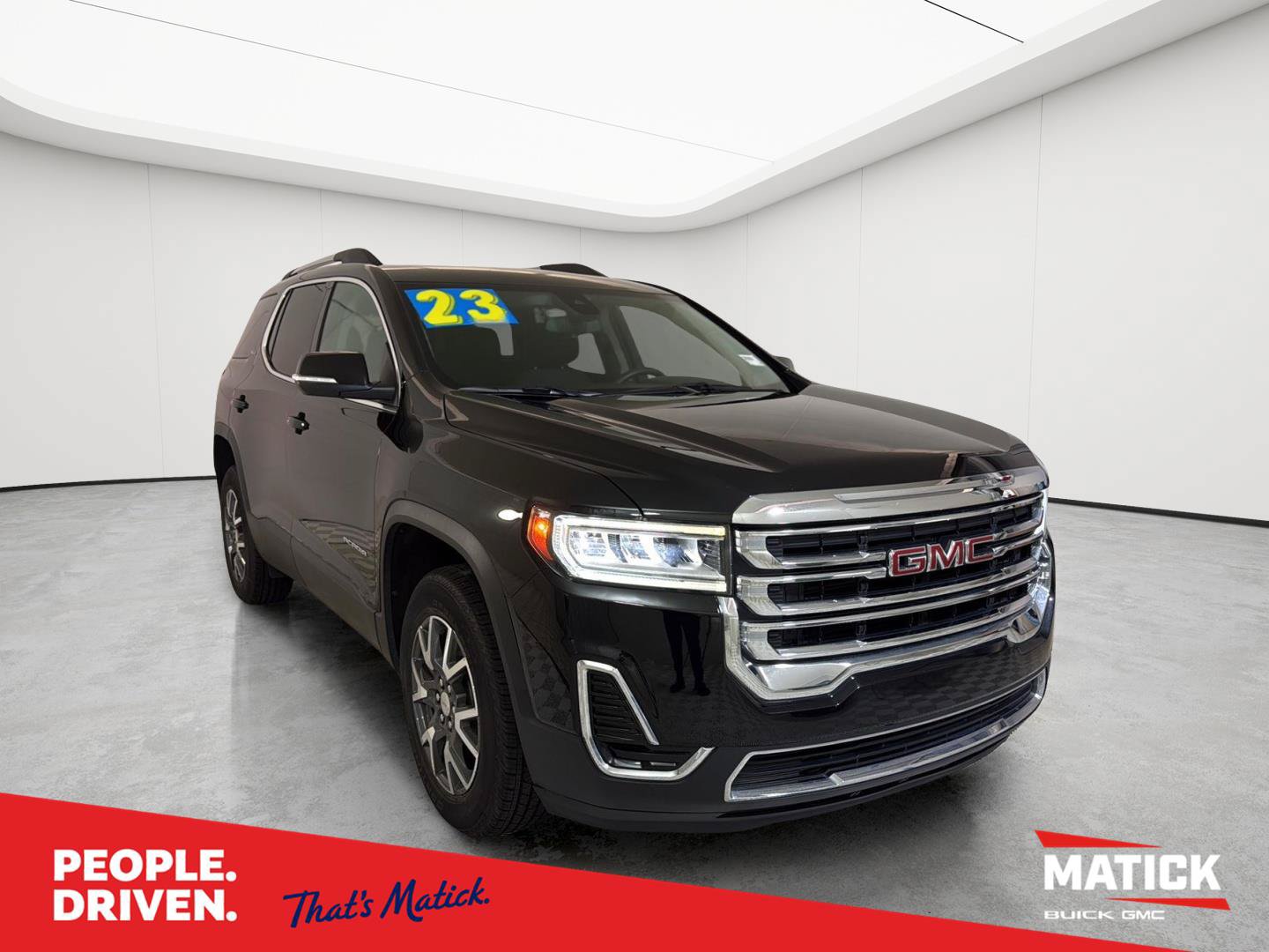 Used 2023 GMC Acadia SLE w/ Driver Convenience Package