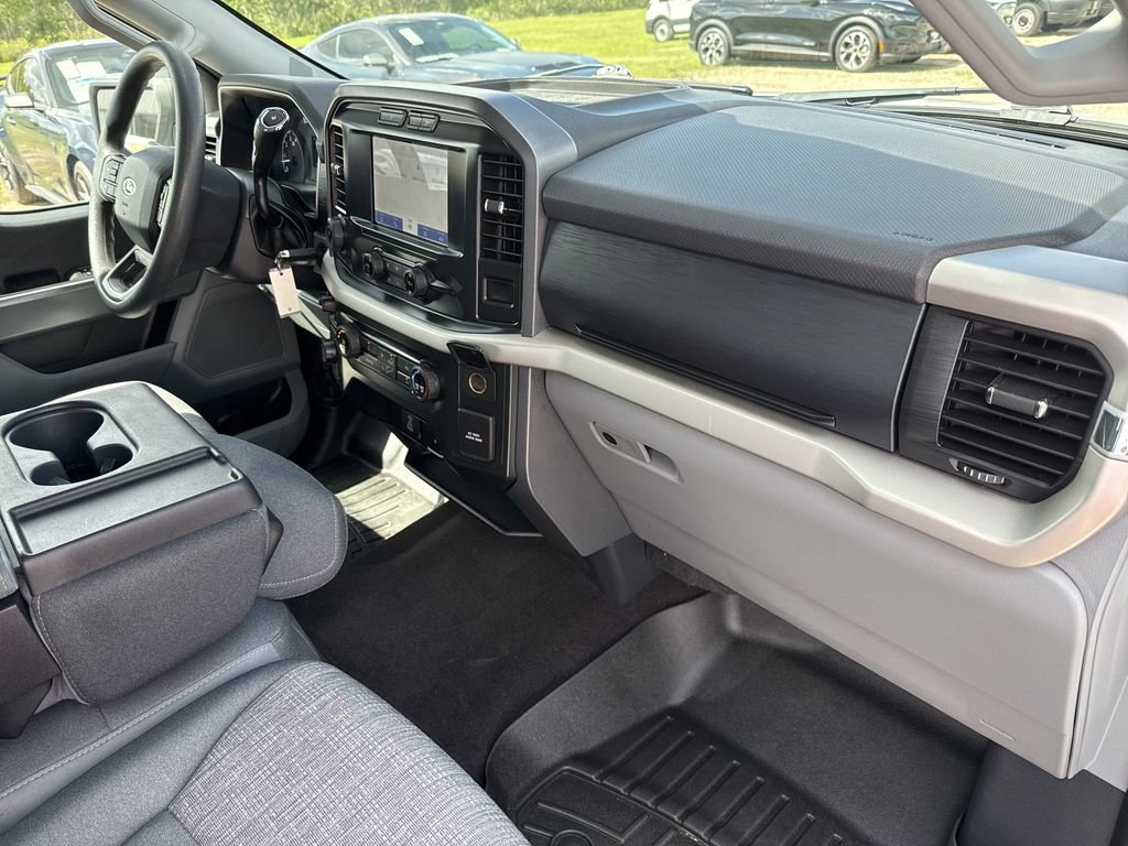 Used 2021 Ford F150 XLT w/ Trailer Tow Package image 27