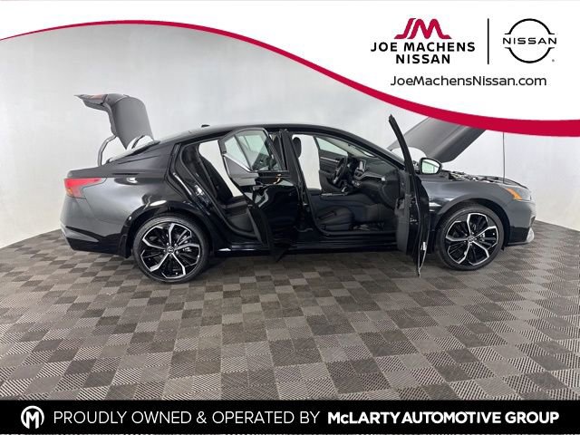 Used 2025 Nissan Altima 2.5 SR image 13