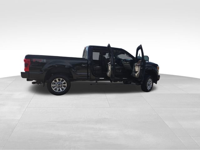 Used 2019 Ford F350 Limited w/ FX4 Off-Road Package AWD/4WD image 36