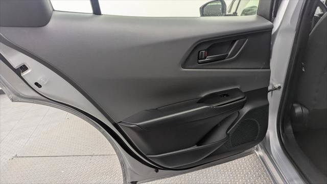 Used 2023 Toyota Prius LE FWD image 16