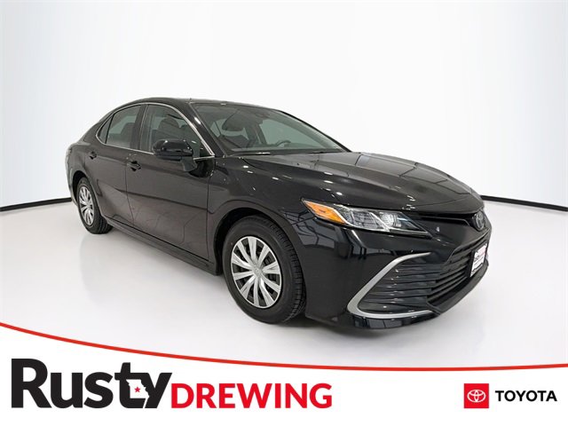 Certified 2023 Toyota Camry LE image 1