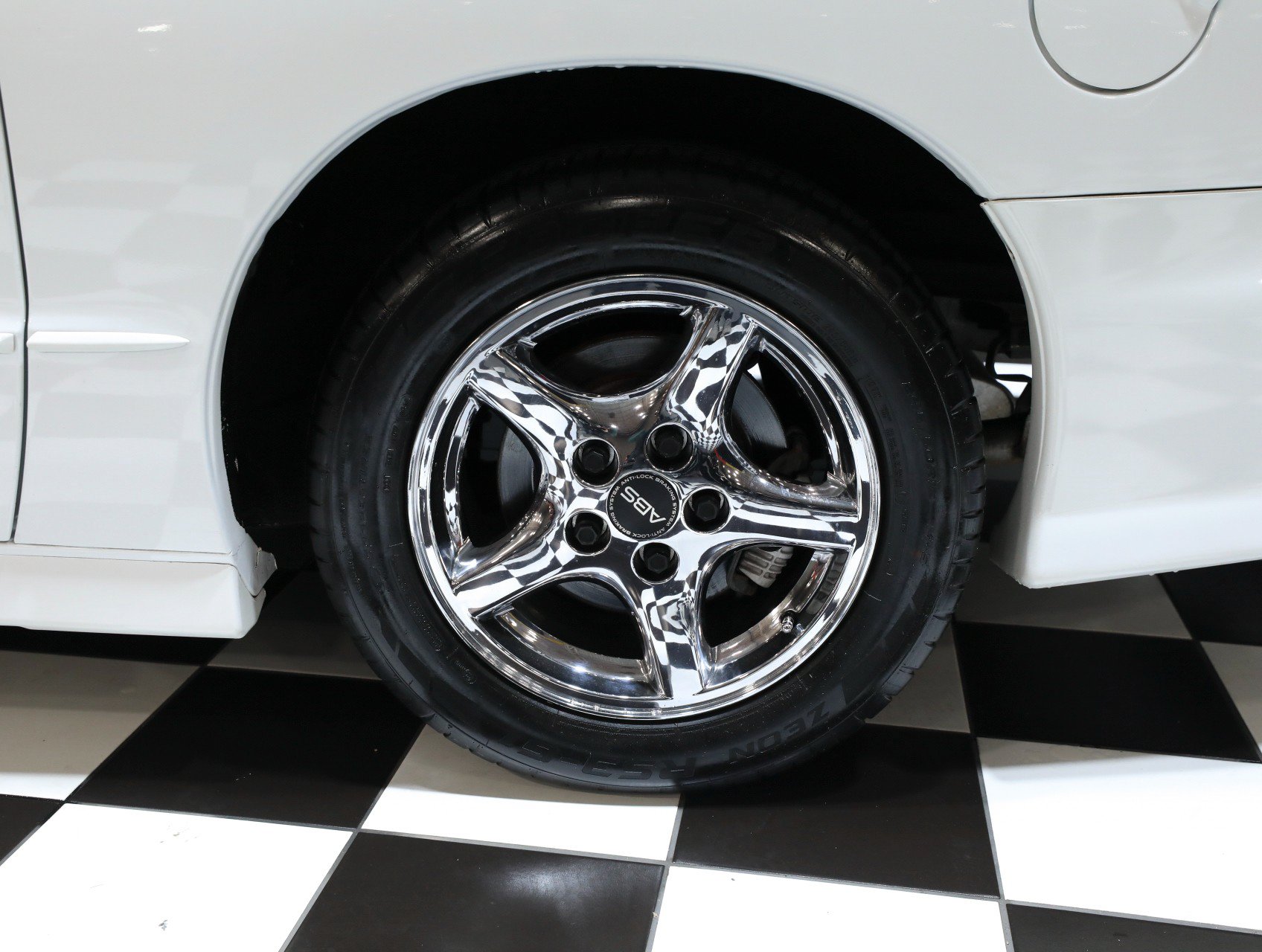 Used 1997 Pontiac Firebird Trans Am RWD image 40