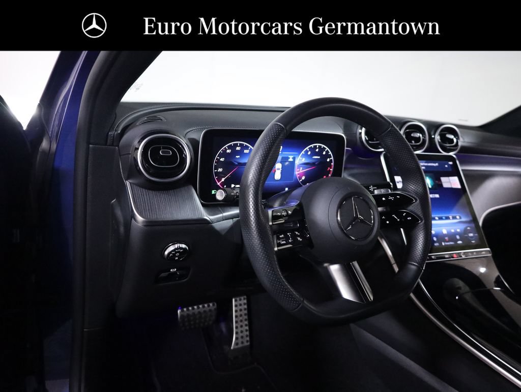 Used 2026 Mercedes-Benz GLC 300 4MATIC image 33