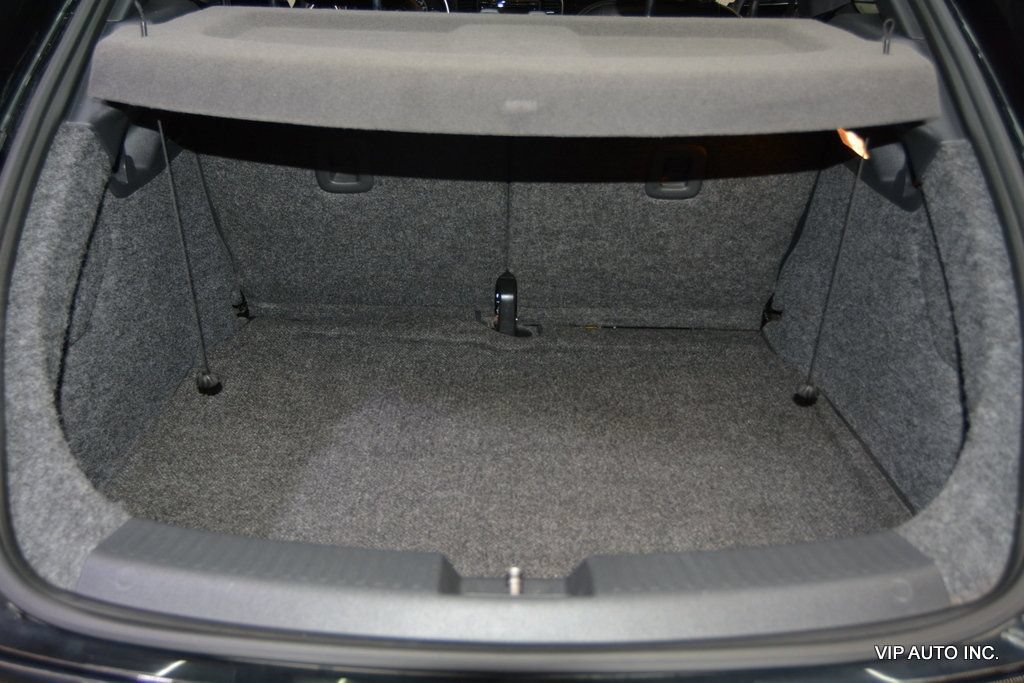 Used 2012 Volkswagen Beetle 2.5 FWD image 27
