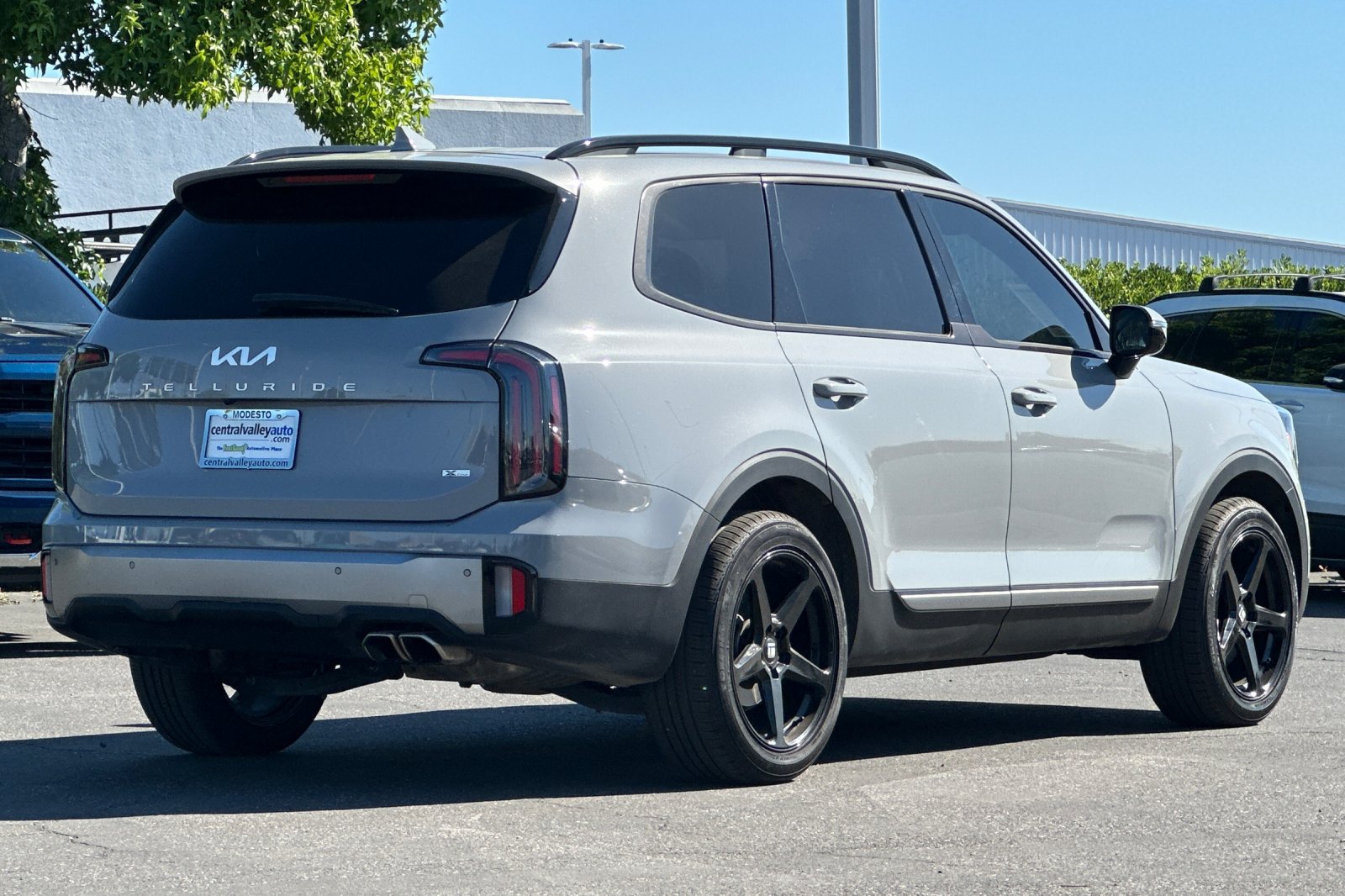 Used 2023 Kia Telluride SX Prestige X-Line AWD/4WD image 4