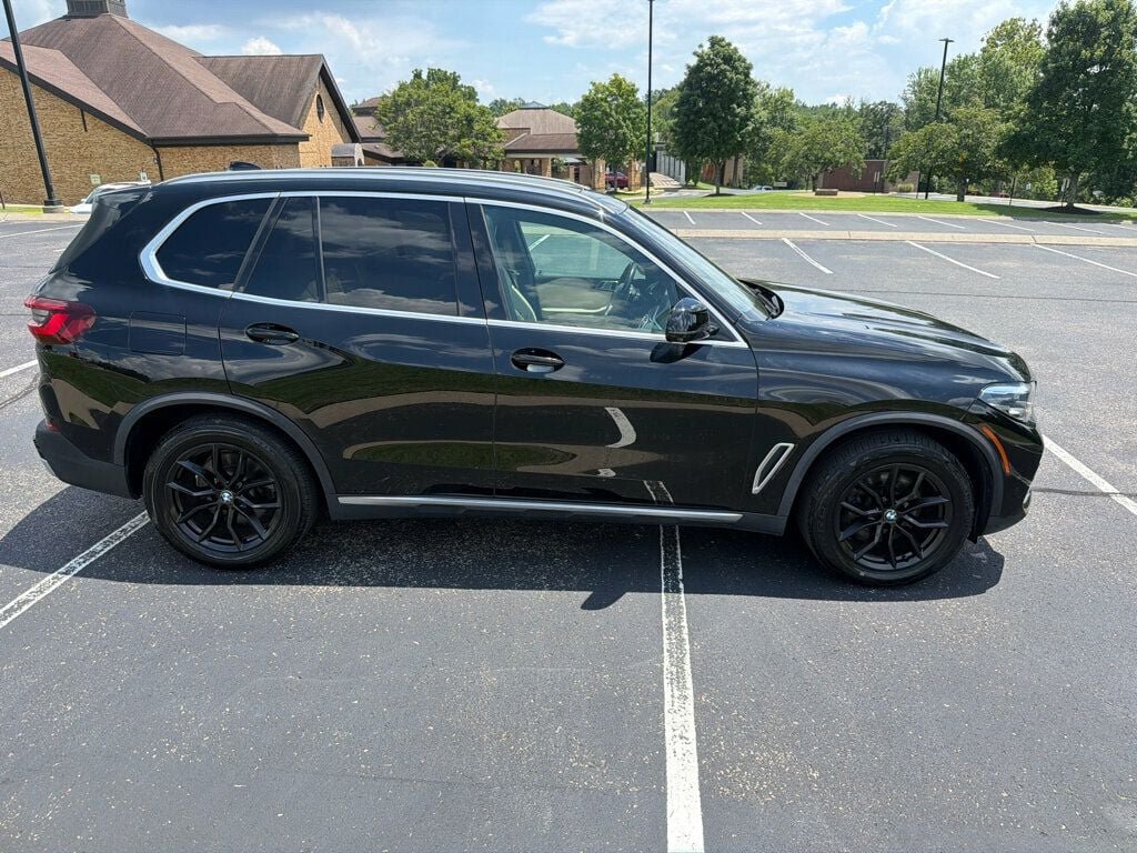 Used 2020 BMW X5 sDrive40i w/ Premium Package RWD image 8