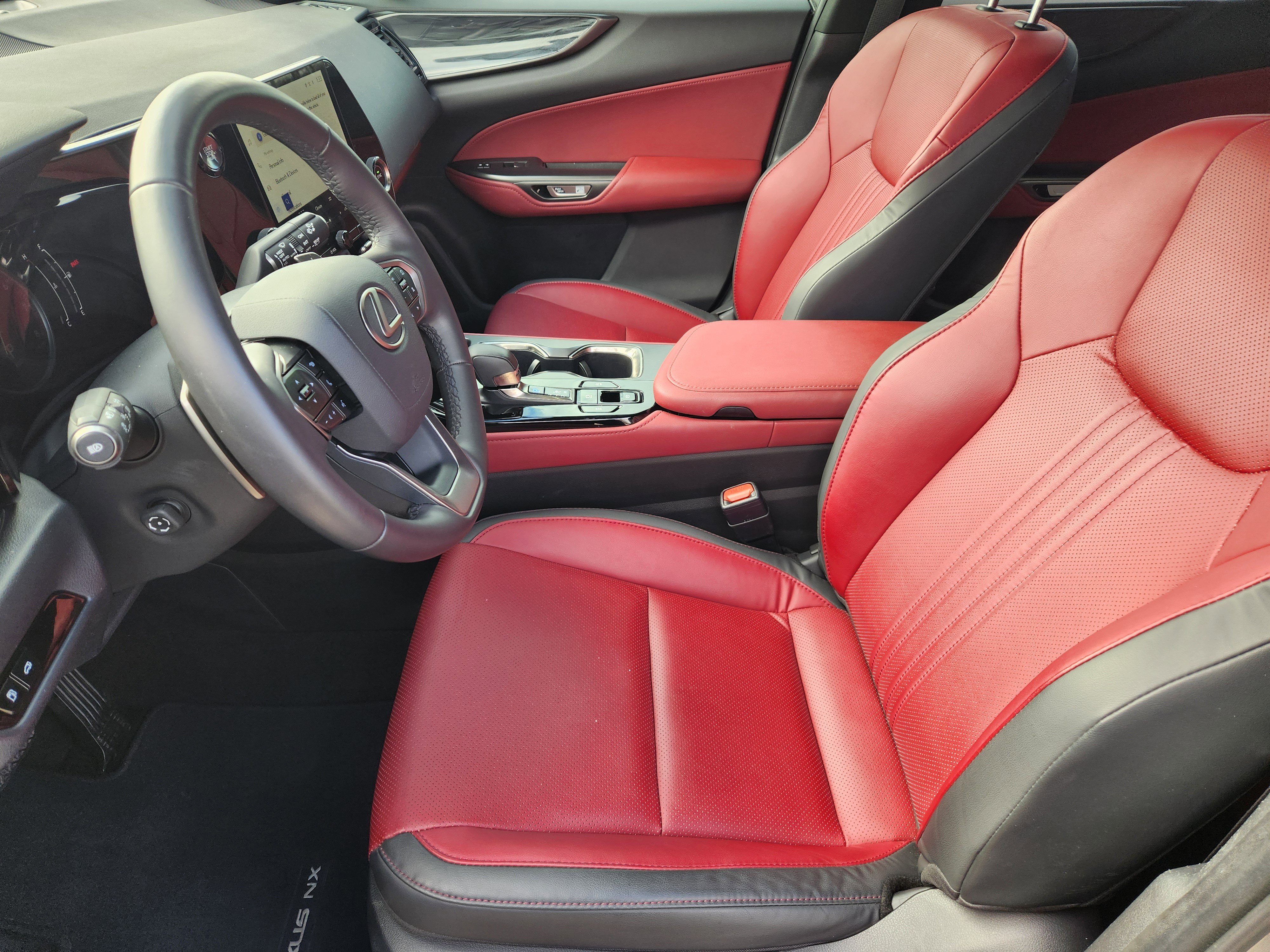 Used 2024 Lexus NX 250 FWD w/ Premium Package image 17