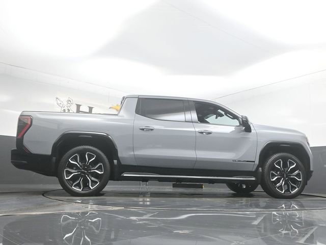 Used 2024 GMC Sierra EV Denali image 51